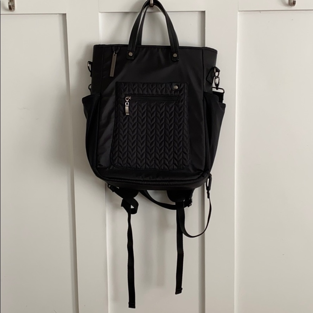 NWOT Sherpani Soliel Le convertible travel bag